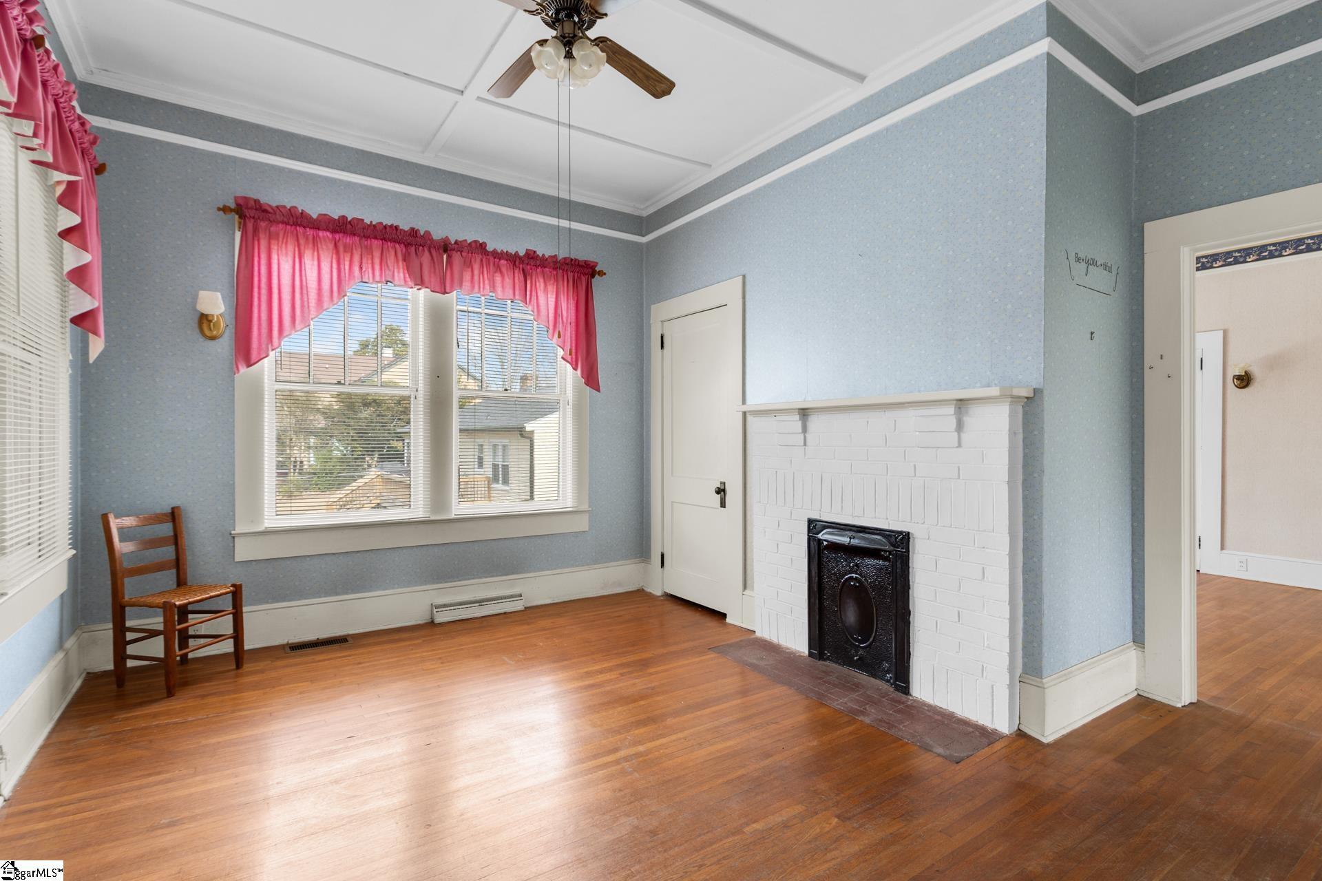 304 Cedar Street Clinton, SC 29325 - Photo 22 of 44