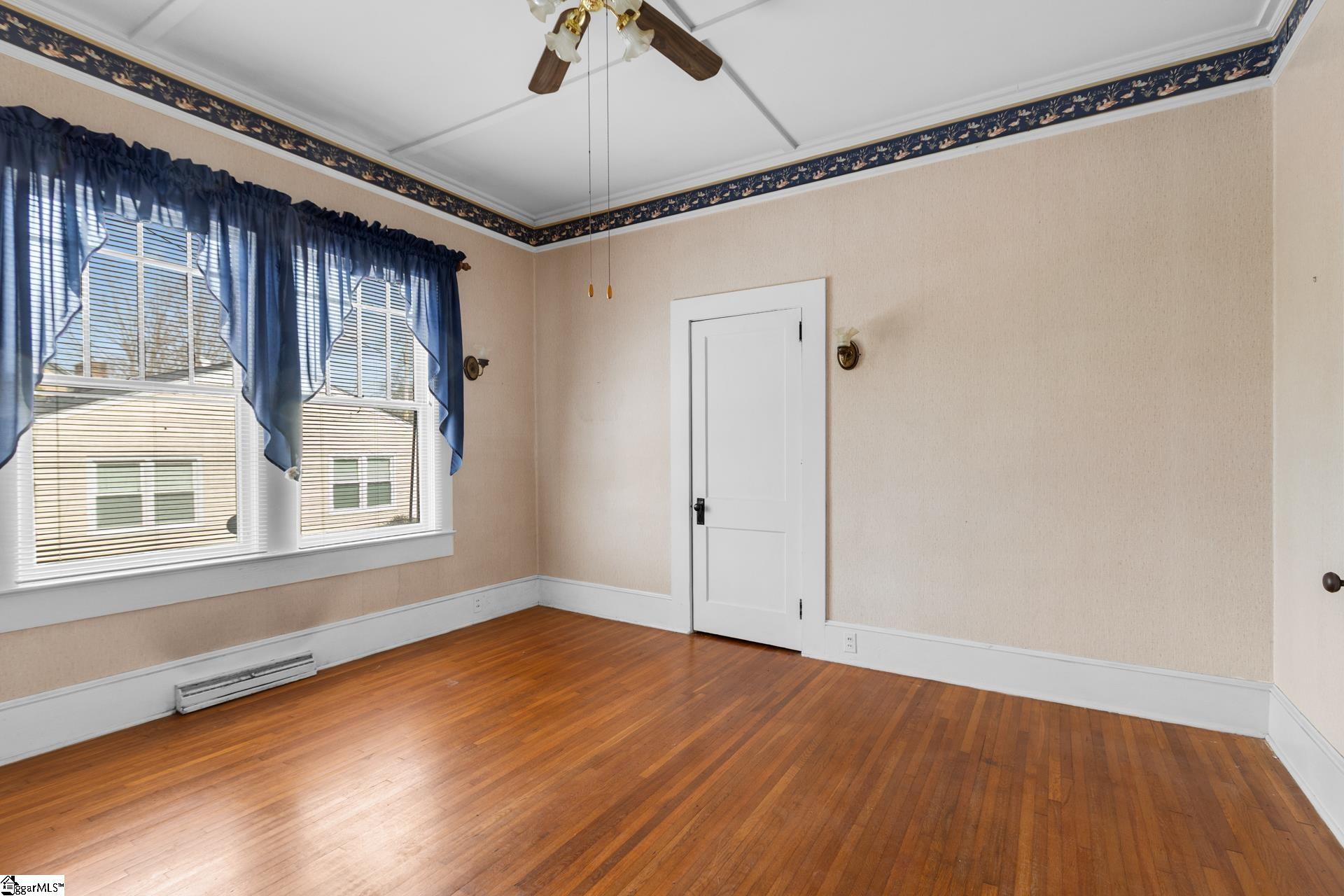 304 Cedar Street Clinton, SC 29325 - Photo 25 of 44