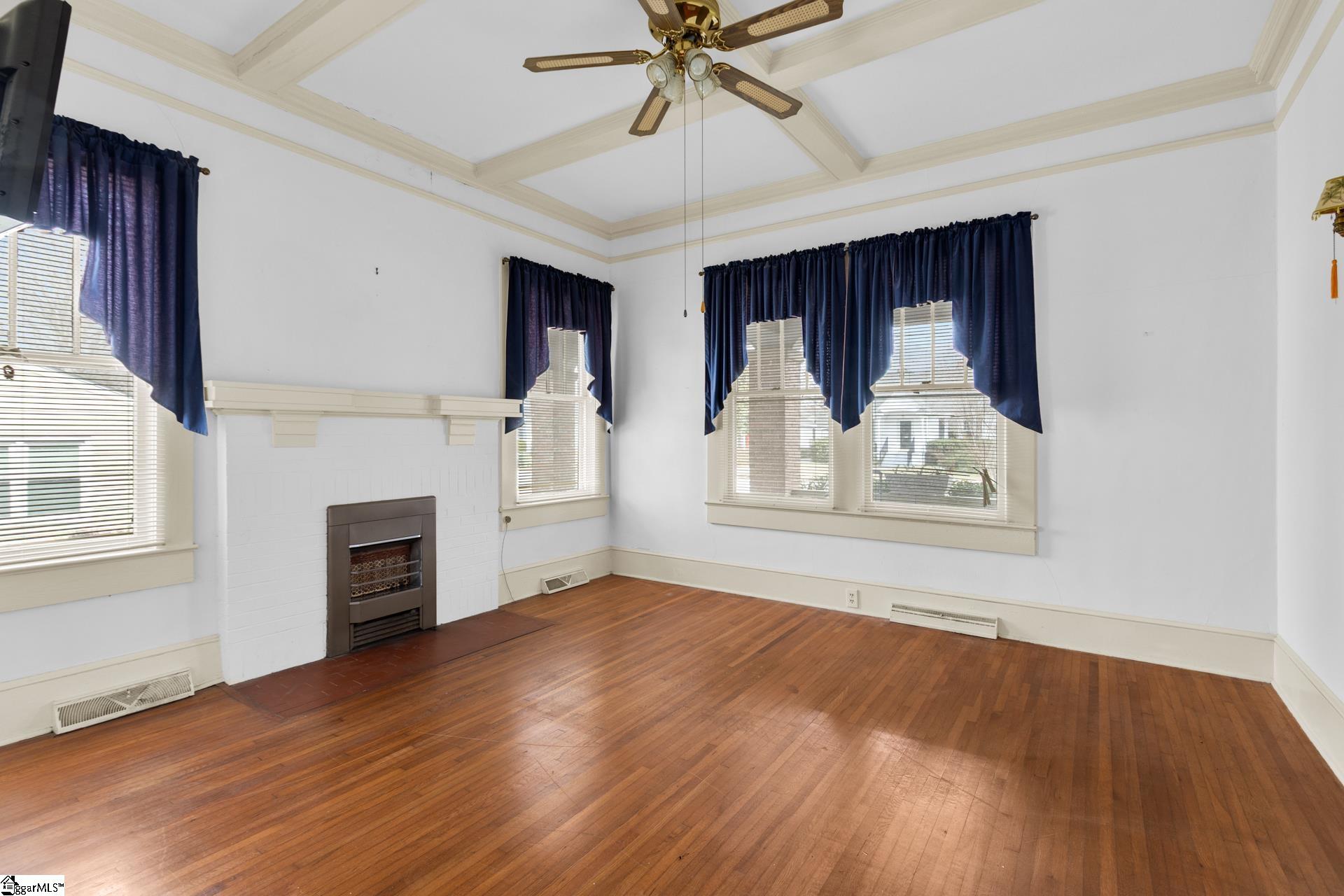 304 Cedar Street Clinton, SC 29325 - Photo 30 of 44