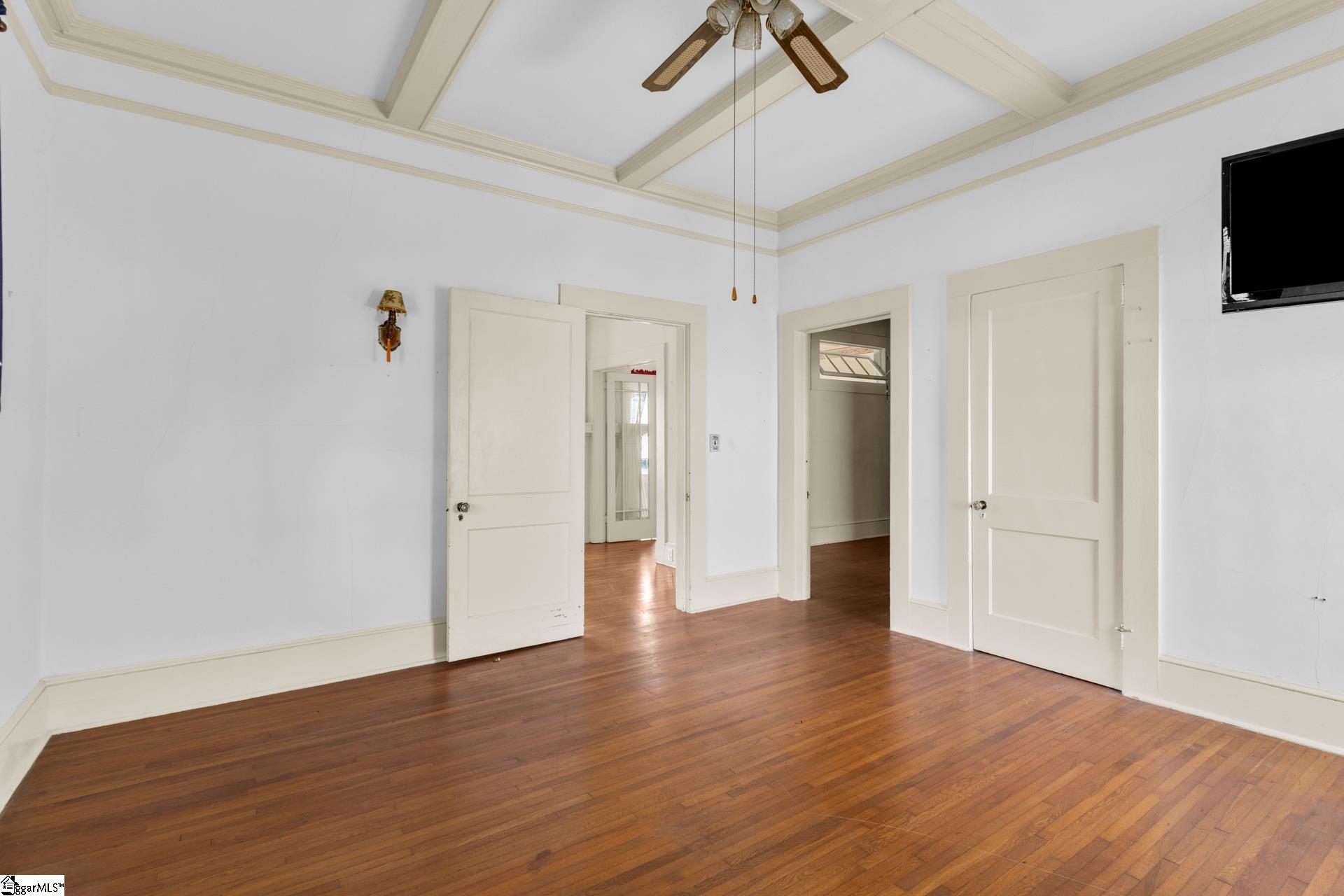 304 Cedar Street Clinton, SC 29325 - Photo 32 of 44