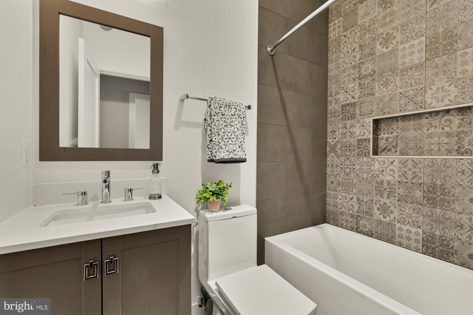 1605 F Street Northeast, Unit 4 Washington, DC 20002 - Photo 16 of 24