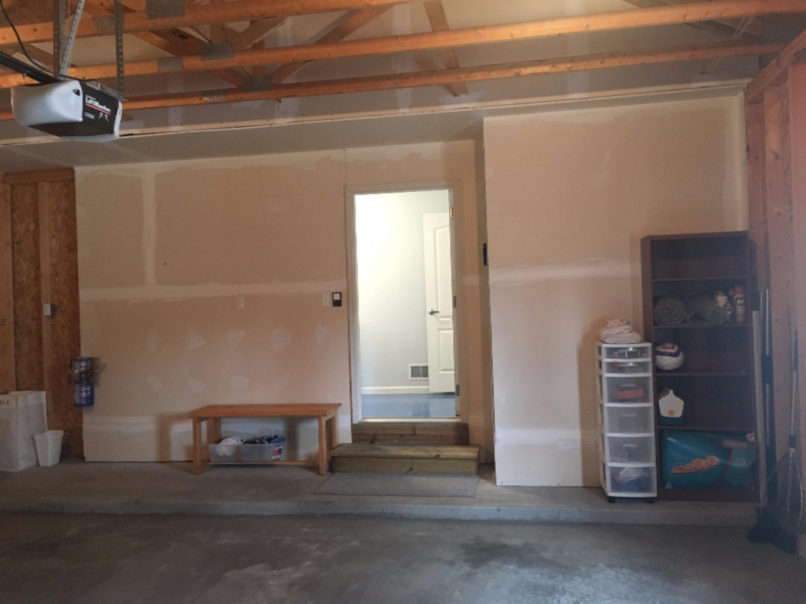 626 Ravine Drive Manistee, MI 49660 - Photo 25 of 29 Garage