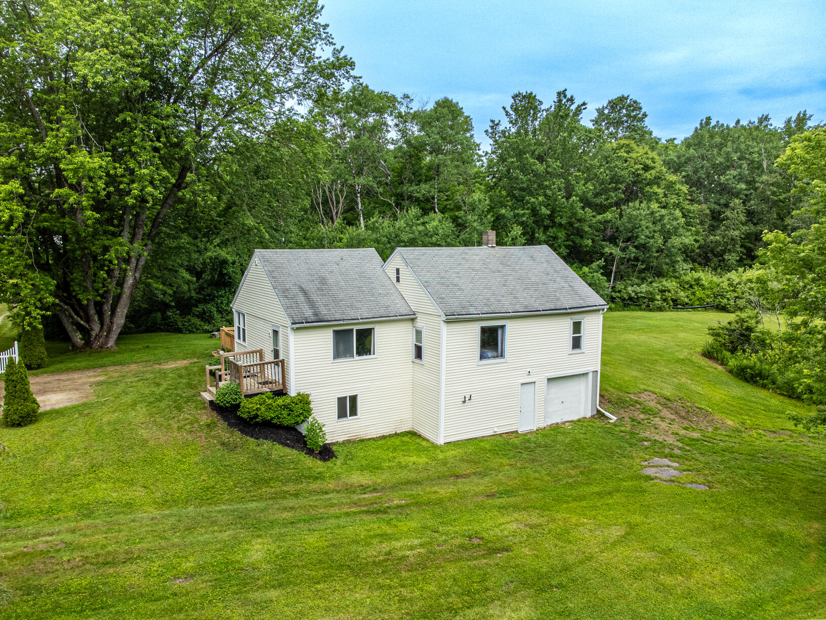 815 Royalsborough Road Durham, ME 04222 - Photo 3 of 28 815RoyalsboroughDurham-31
