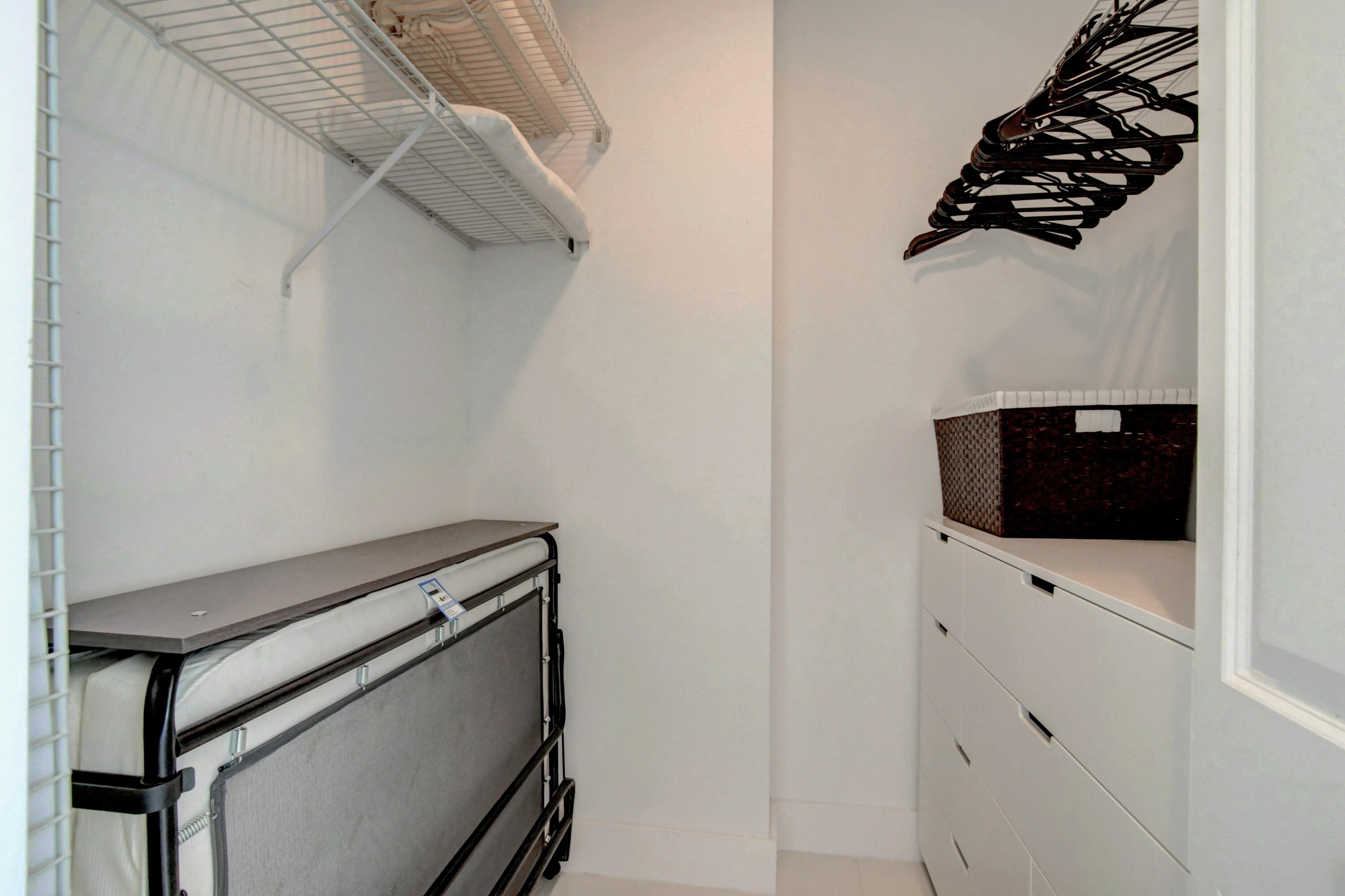 450 North Federal Highway, Unit PH03 Boynton Beach, FL 33435 - Photo 20 of 41 a view of a livingroom with a flat tv screen on the wall