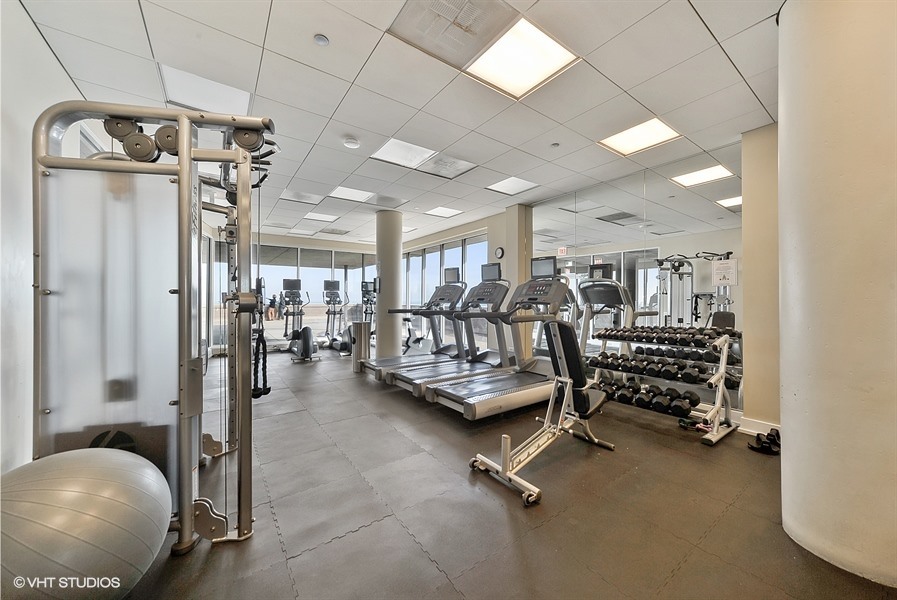 1515 South Prairie Avenue, Unit 508 Chicago, IL 60605 - Photo 18 of 22 a view of a room with gym equipment