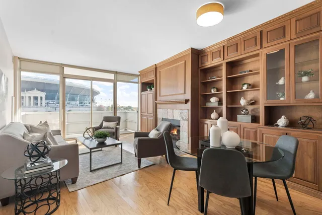 $400,000 | 1515 South Prairie Avenue, Unit 508, Chicago, IL 60605