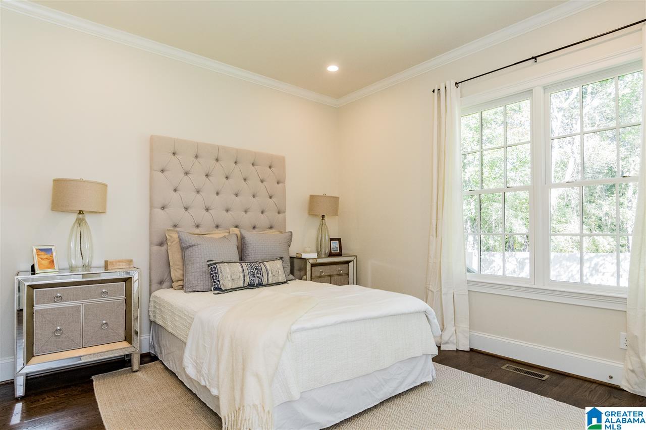 2432 Dolly Ridge Road Birmingham, AL 35243 - Photo 25 of 49