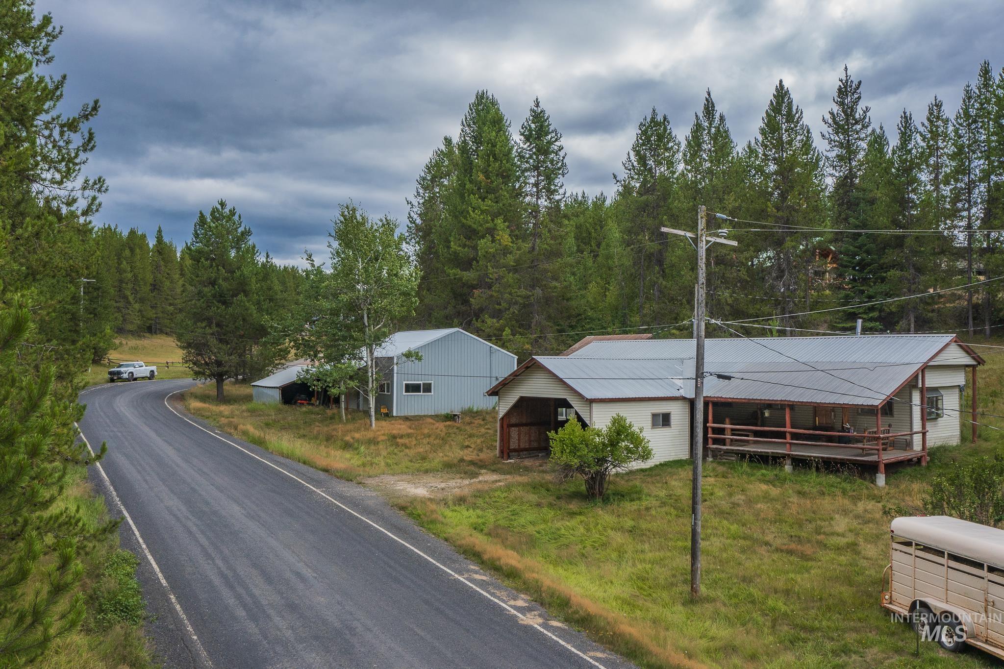140 Ridgeway Drive Elk City, ID 83525 - Photo 3 of 42 Gallery Image 3