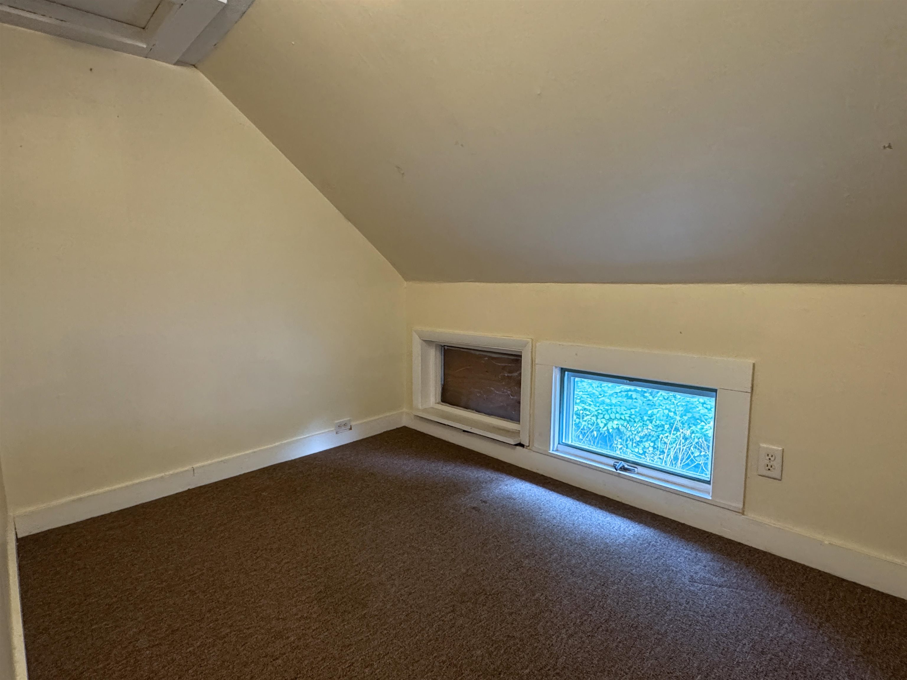 56 Maple Street Morristown, VT 05661 - Photo 29 of 48