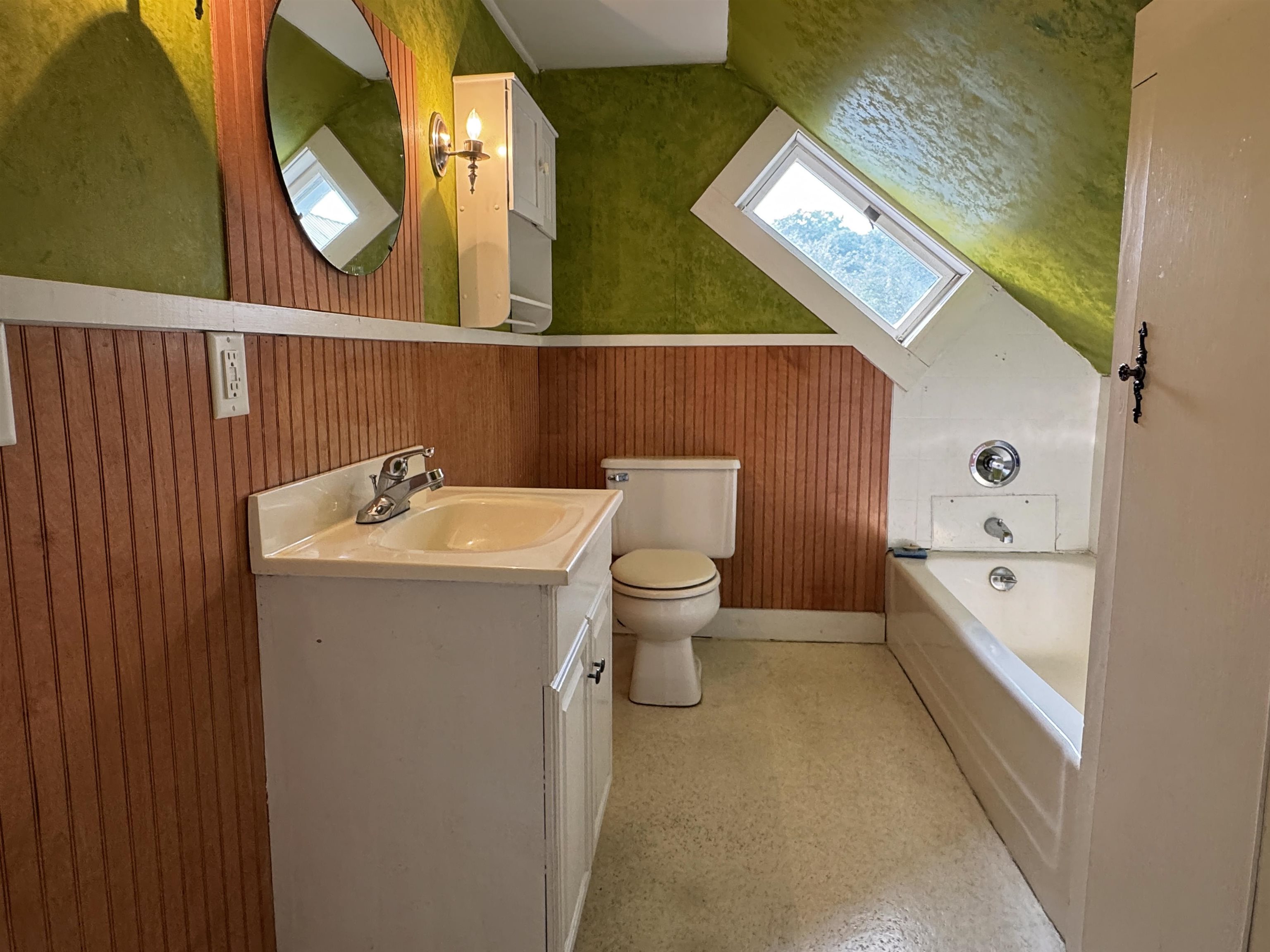 56 Maple Street Morristown, VT 05661 - Photo 30 of 48