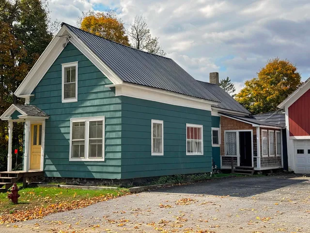 $295,000 | 56 Maple Street, Morristown, VT 05661