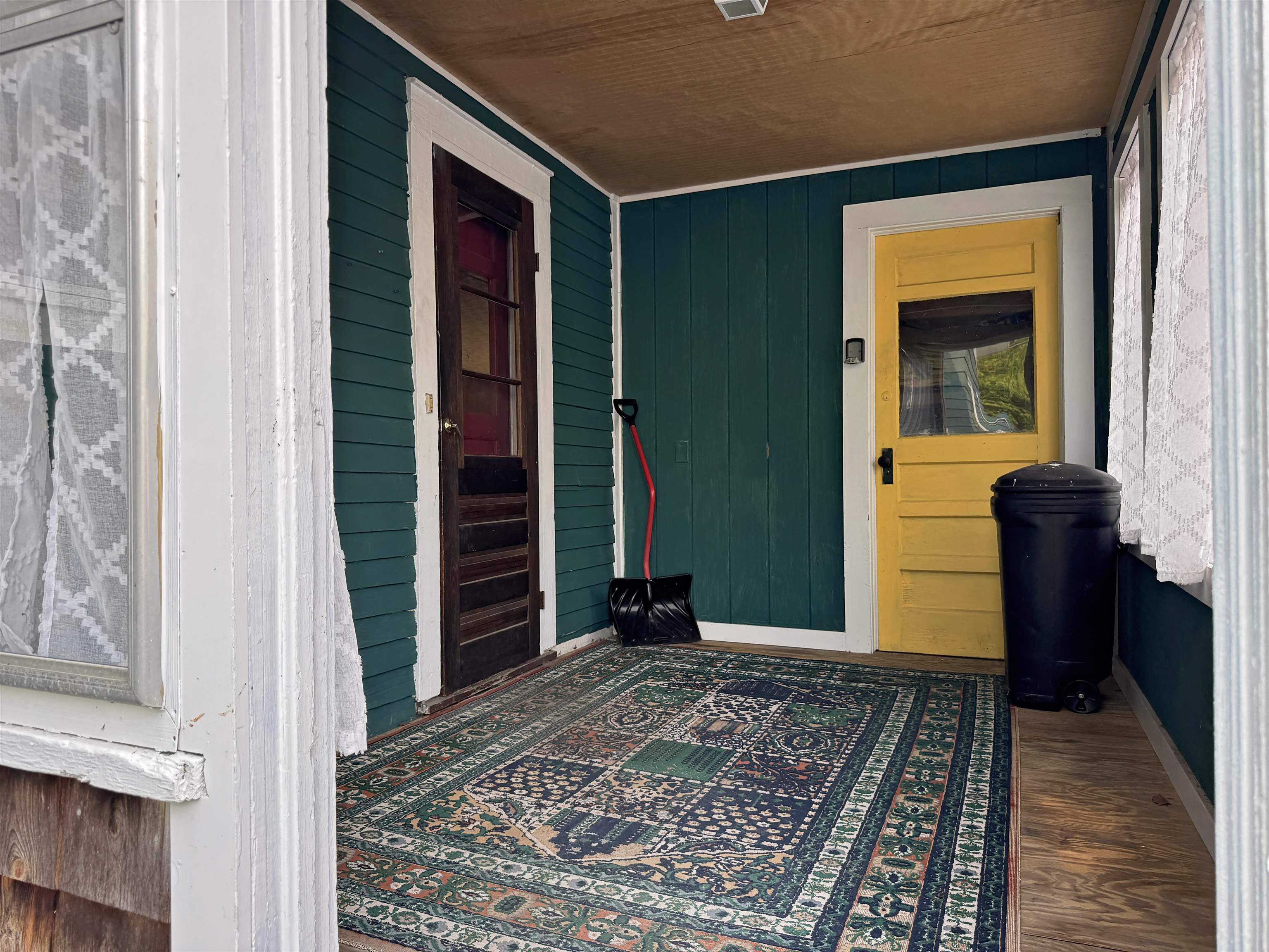 56 Maple Street Morristown, VT 05661 - Photo 8 of 48