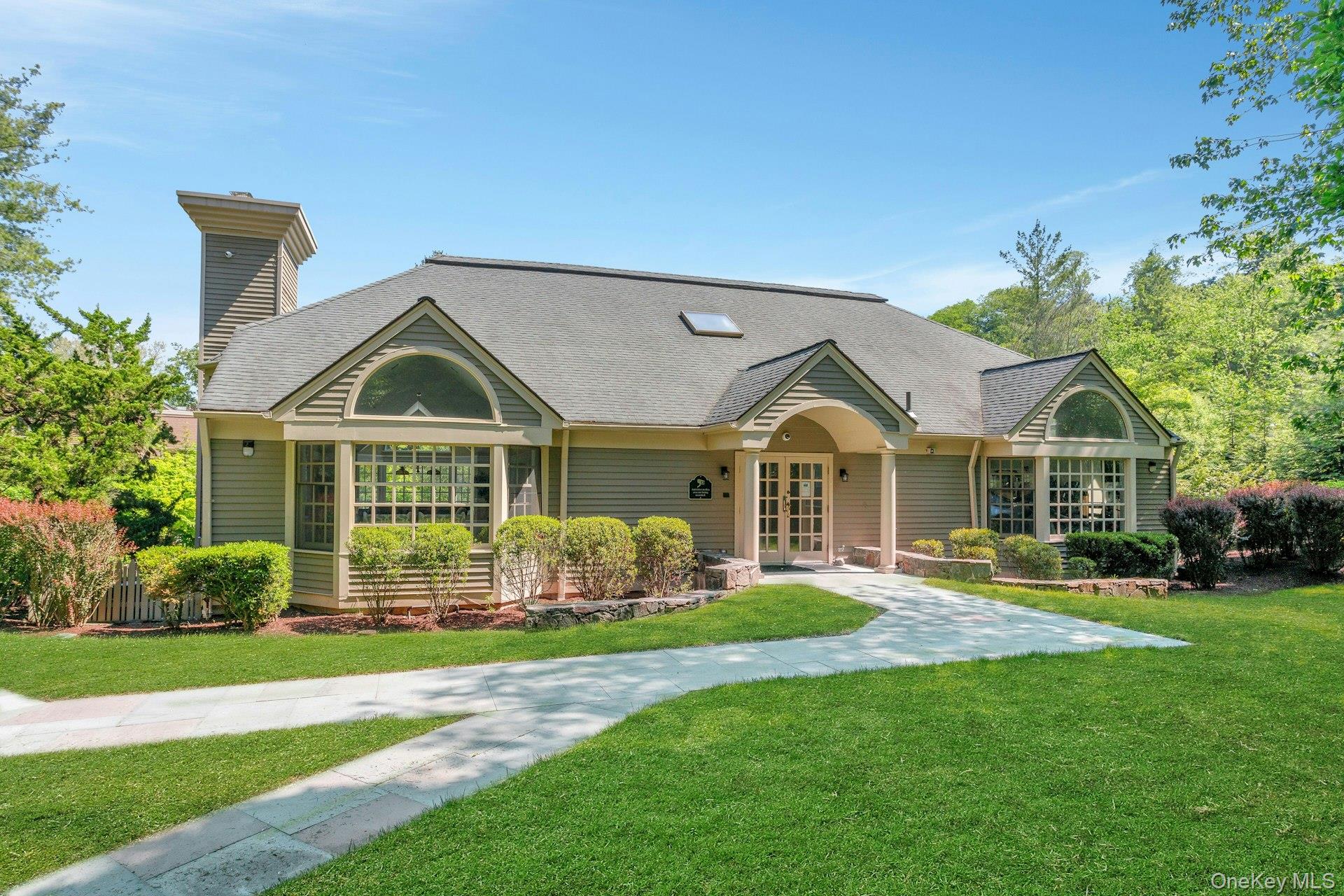 102 Boulder Ridge Road Scarsdale, NY 10583 - Photo 24 of 32