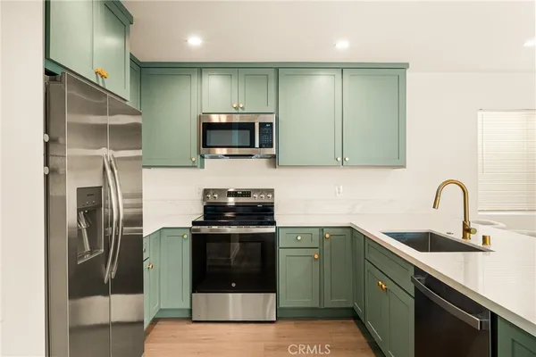 $3,800 | 11920 Laurel Avenue, Unit A, Whittier, CA 90605