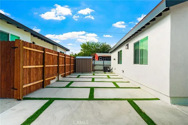 $3,800 | 11920 Laurel Avenue, Unit A, Whittier, CA 90605