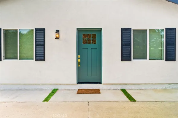 $3,800 | 11920 Laurel Avenue, Unit A, Whittier, CA 90605