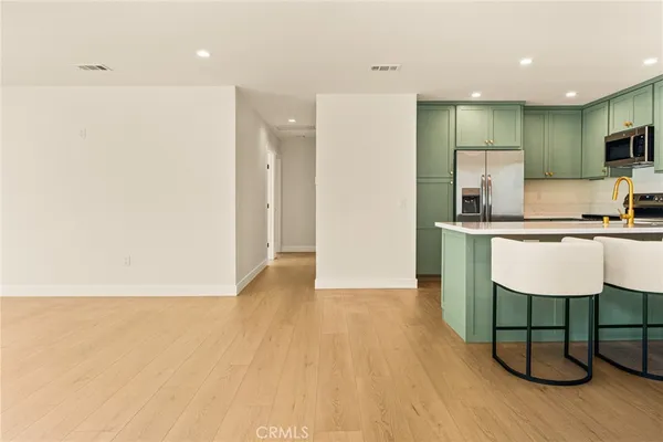$3,800 | 11920 Laurel Avenue, Unit A, Whittier, CA 90605
