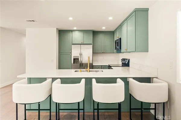 $3,800 | 11920 Laurel Avenue, Unit A, Whittier, CA 90605
