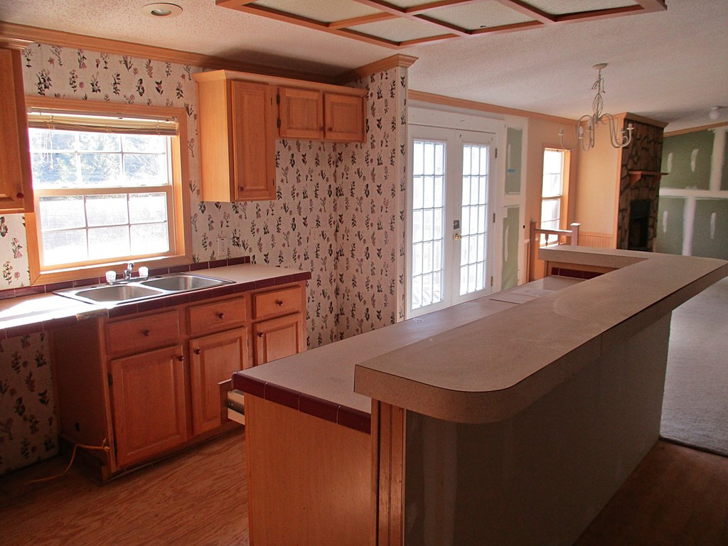 773 Bennock Mill Road Augusta, GA 30906 - Photo 5 of 13 Kitchen