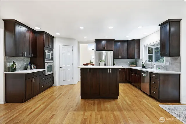 $1,385,000 | 21423 32nd Place West, Brier, WA 98036