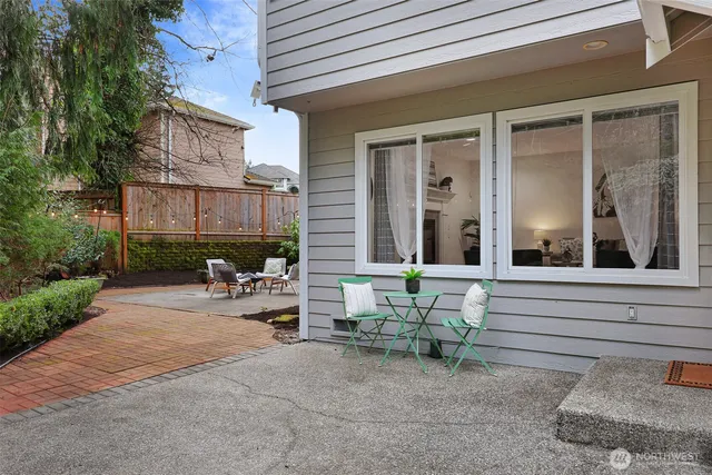 $1,385,000 | 21423 32nd Place West, Brier, WA 98036