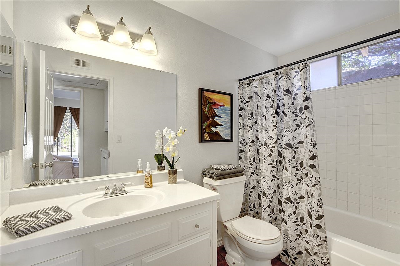 12902 Biscayne Cove Del Mar, CA 92014 - Photo 16 of 20