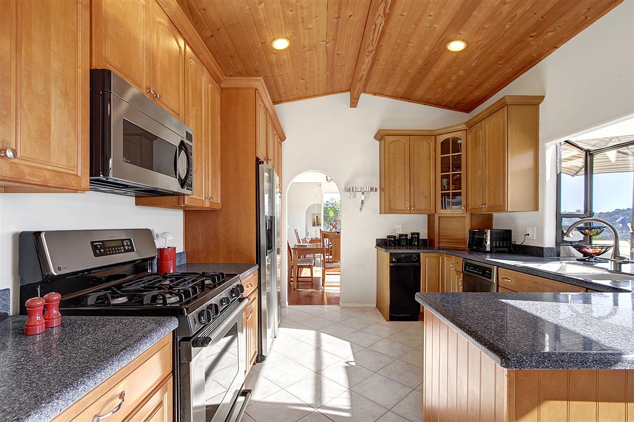 12902 Biscayne Cove Del Mar, CA 92014 - Photo 9 of 20