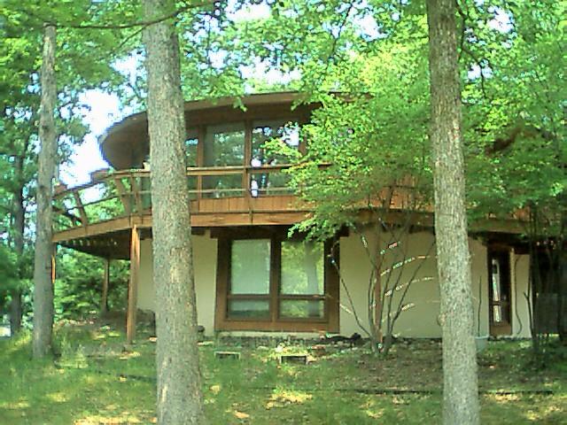 930-14 Decker Road Bushkill, PA 18324 - Photo 6 of 7 a front view of a house with garden