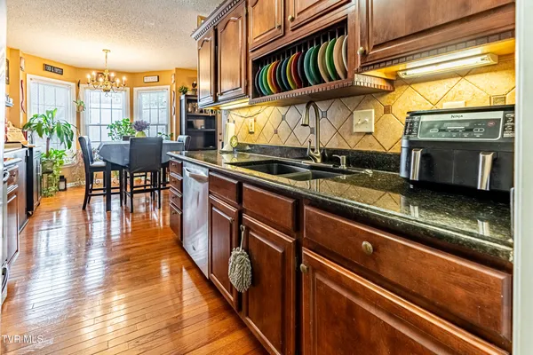 $279,900 | 425 Andover Court, Kingsport, TN 37663