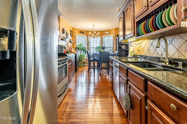 $285,000 | 425 Andover Court, Kingsport, TN 37663