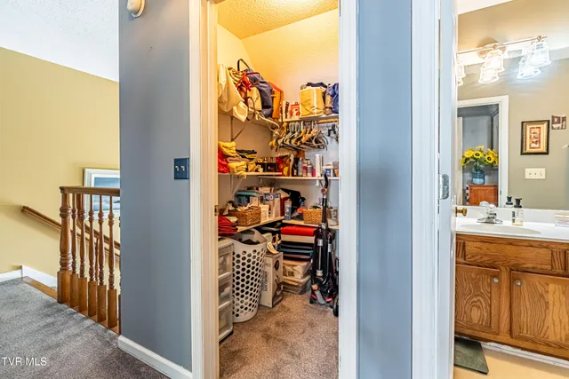 $285,000 | 425 Andover Court, Kingsport, TN 37663