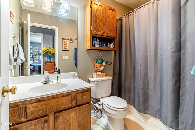 $285,000 | 425 Andover Court, Kingsport, TN 37663