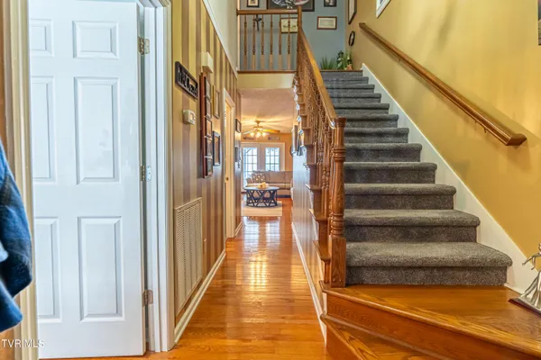 $279,900 | 425 Andover Court, Kingsport, TN 37663