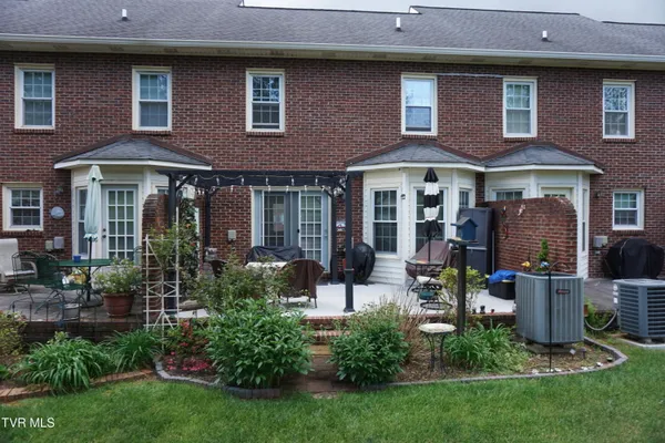 $279,900 | 425 Andover Court, Kingsport, TN 37663