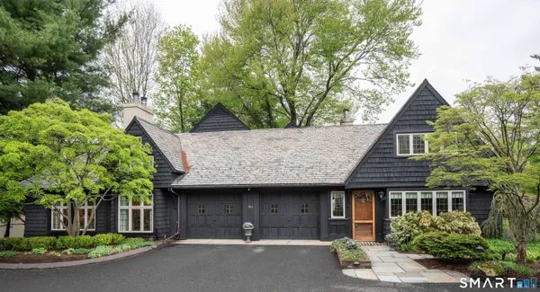 $849,900 | 164 Balbrae Drive, Unit 164, Bloomfield, CT 06002