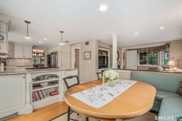 $849,900 | 164 Balbrae Drive, Unit 164, Bloomfield, CT 06002