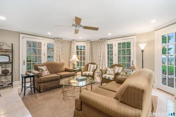 $849,900 | 164 Balbrae Drive, Unit 164, Bloomfield, CT 06002