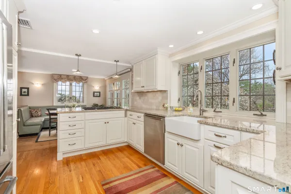 $849,900 | 164 Balbrae Drive, Unit 164, Bloomfield, CT 06002