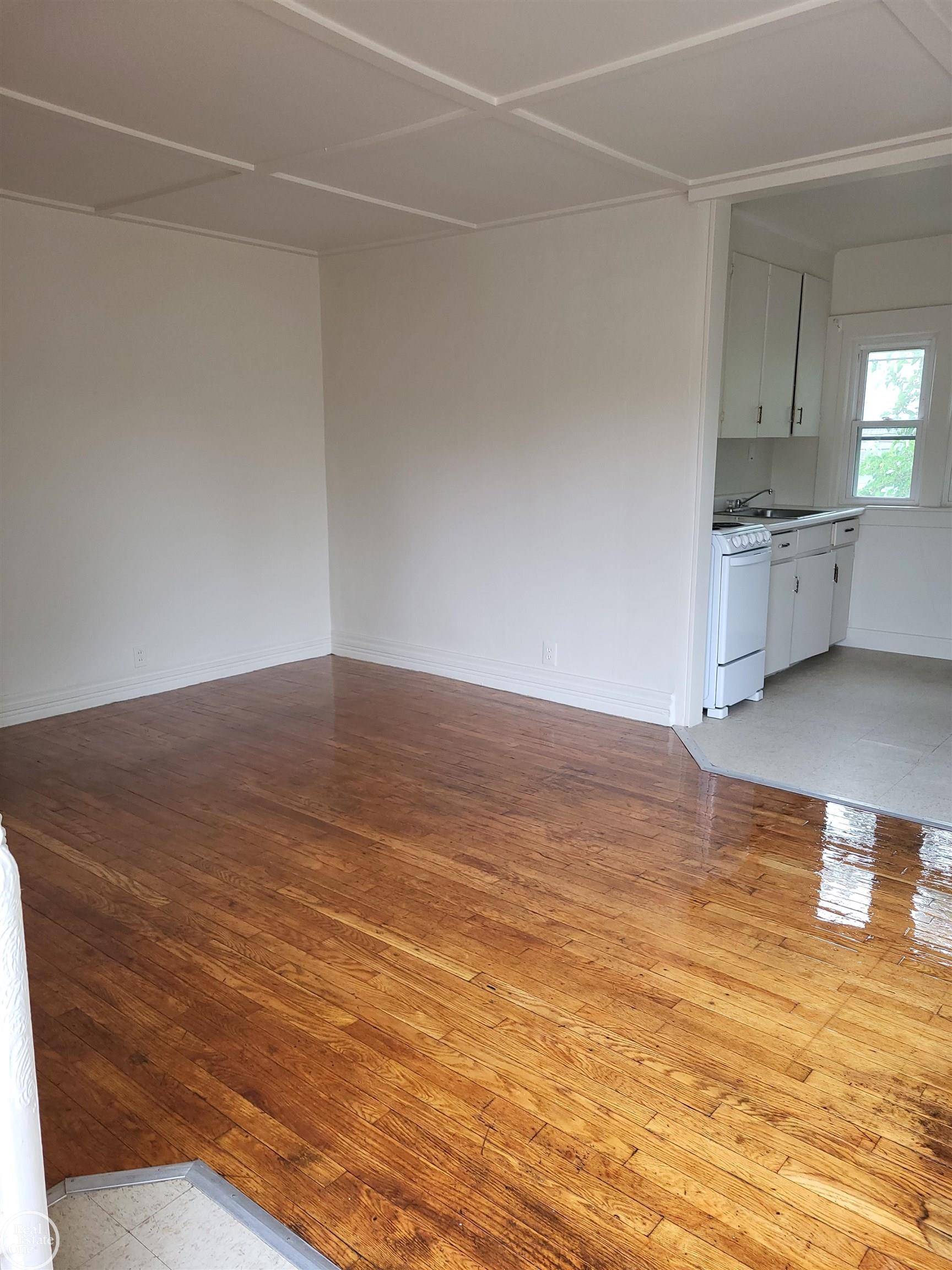 838 Howard Street Port Huron, MI 48060 - Photo 13 of 17