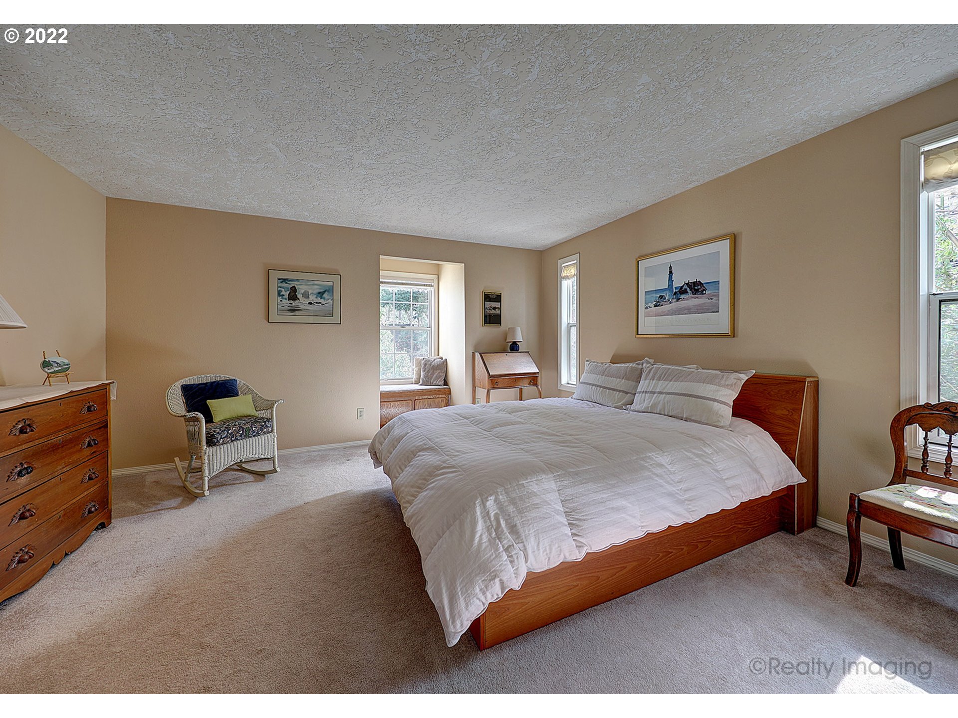 7730 Southwest Ruby Terrace Portland, OR 97219 - Photo 22 of 32 Gallery Image 22