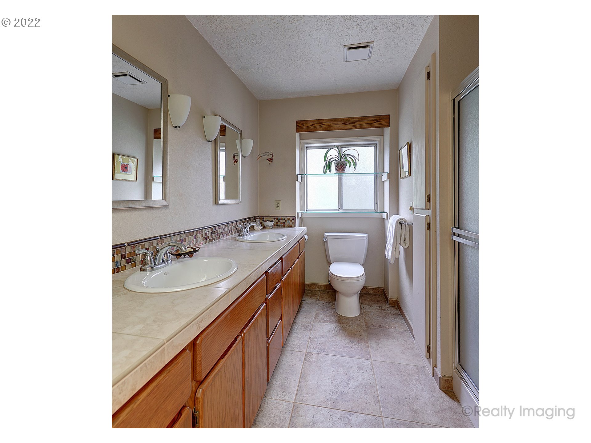 7730 Southwest Ruby Terrace Portland, OR 97219 - Photo 24 of 32 Gallery Image 24