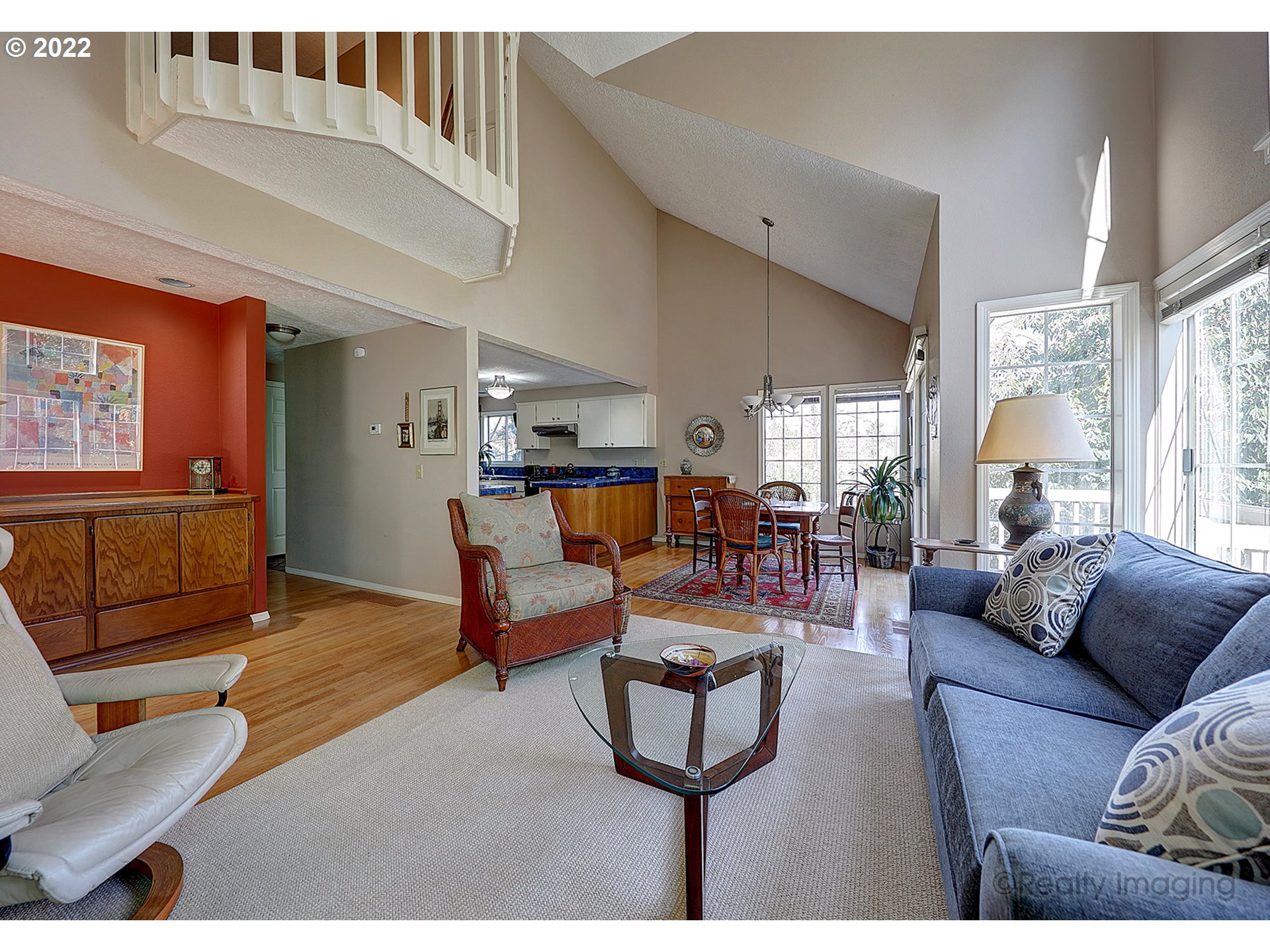 7730 Southwest Ruby Terrace Portland, OR 97219 - Photo 9 of 32 Gallery Image 9