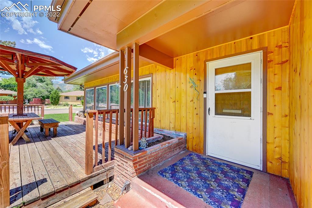 630 West Cheyenne Road Colorado Springs, CO 80906 - Photo 12 of 15 a view of living room and wooden floor
