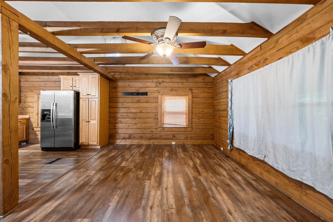 204 Rabbit Run Road Burkesville, KY 42717 - Photo 9 of 27 Gallery Image 9
