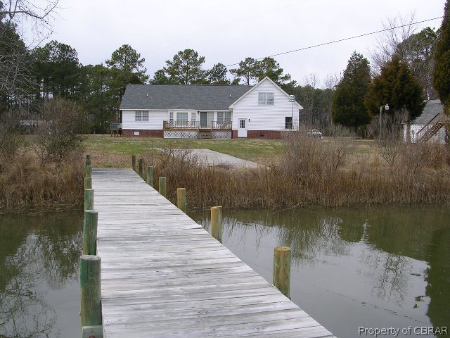 311 Sloop Crk Road Port Haywood, VA 23138 - Photo 5 of 37