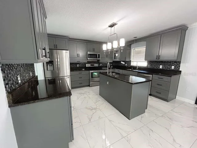 $559,990 | 2579 Hunley Loop, Kissimmee, FL 34743