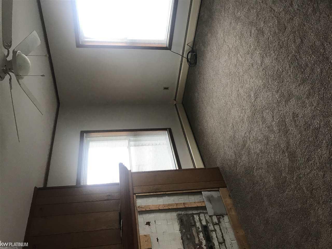 7773 River Road Marine City, MI 48039 - Photo 23 of 33 50039267-22.JPG