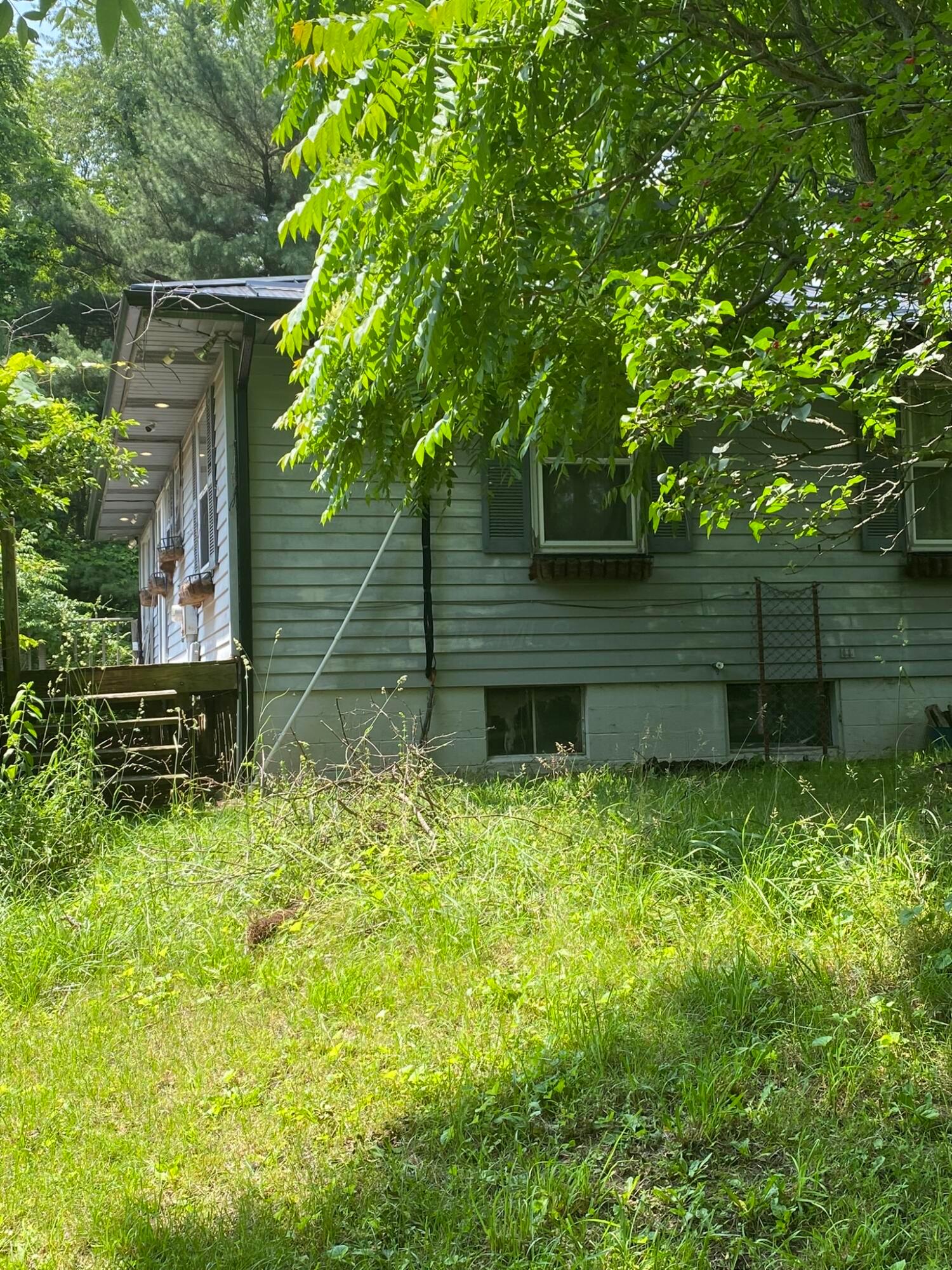 12170 Fairview Road Southeast Heath, OH 43056 - Photo 9 of 11 12720 Fairview side