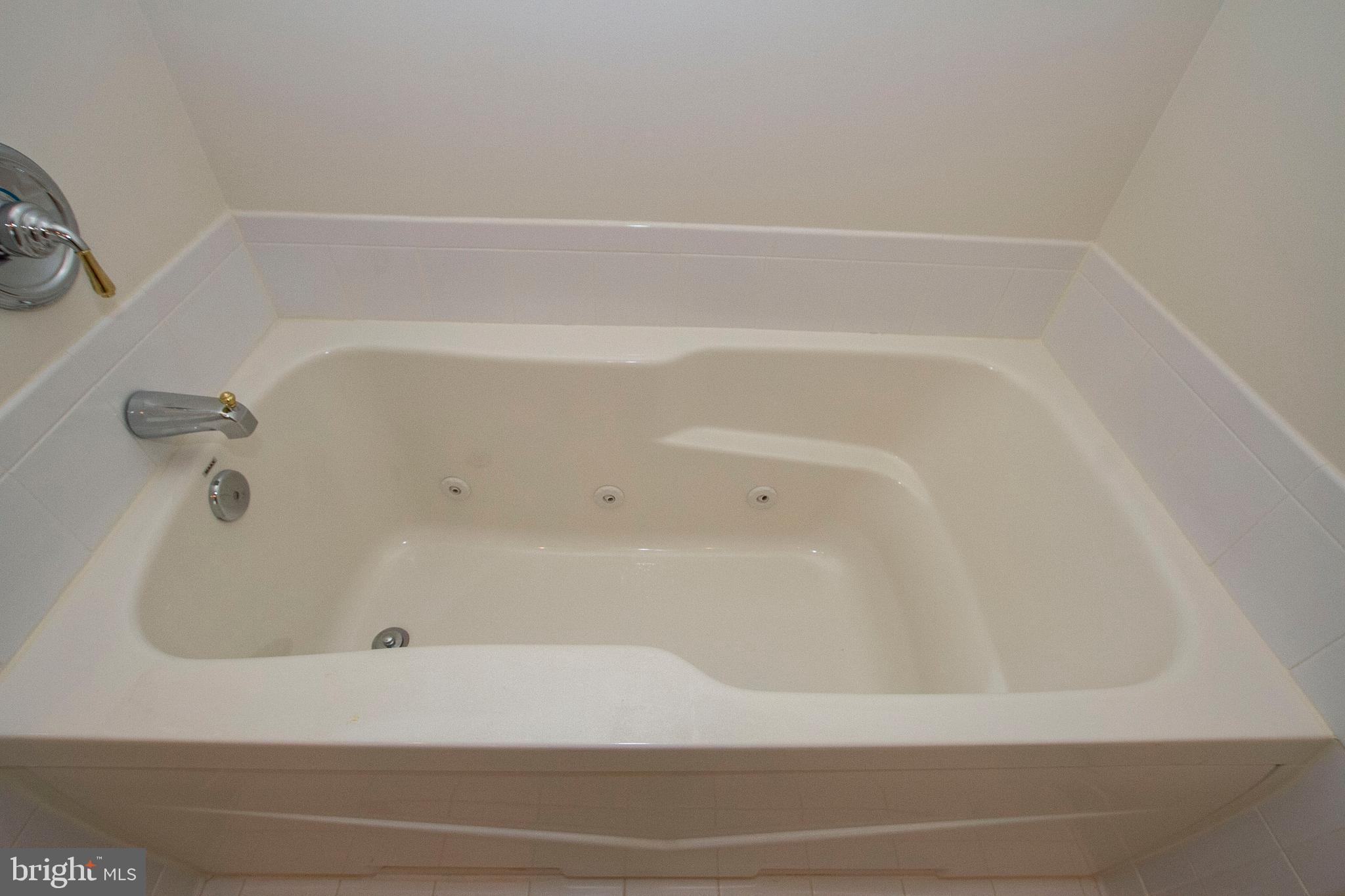 9510 Coyle Road, Unit 405 Owings Mills, MD 21117 - Photo 17 of 29 Gallery Image 17