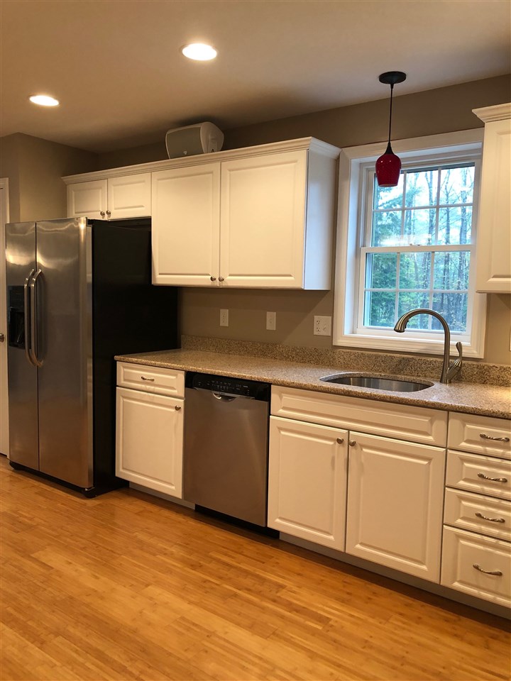 23 Deerfield Road Northwood, NH 03261 - Photo 5 of 27 Gallery Image 5